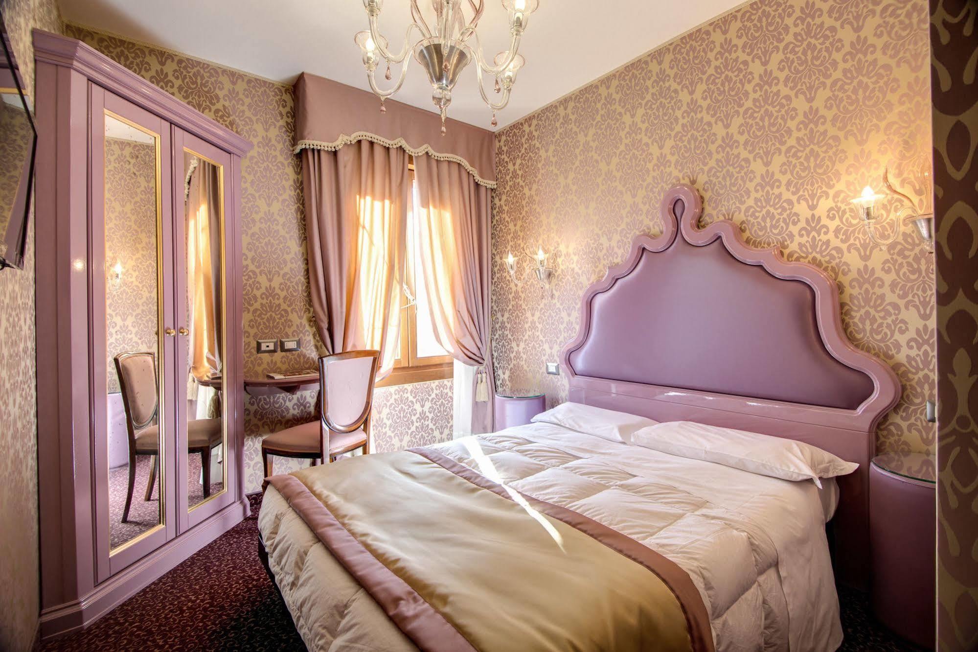 Hotel Domus Cavanis Venedig